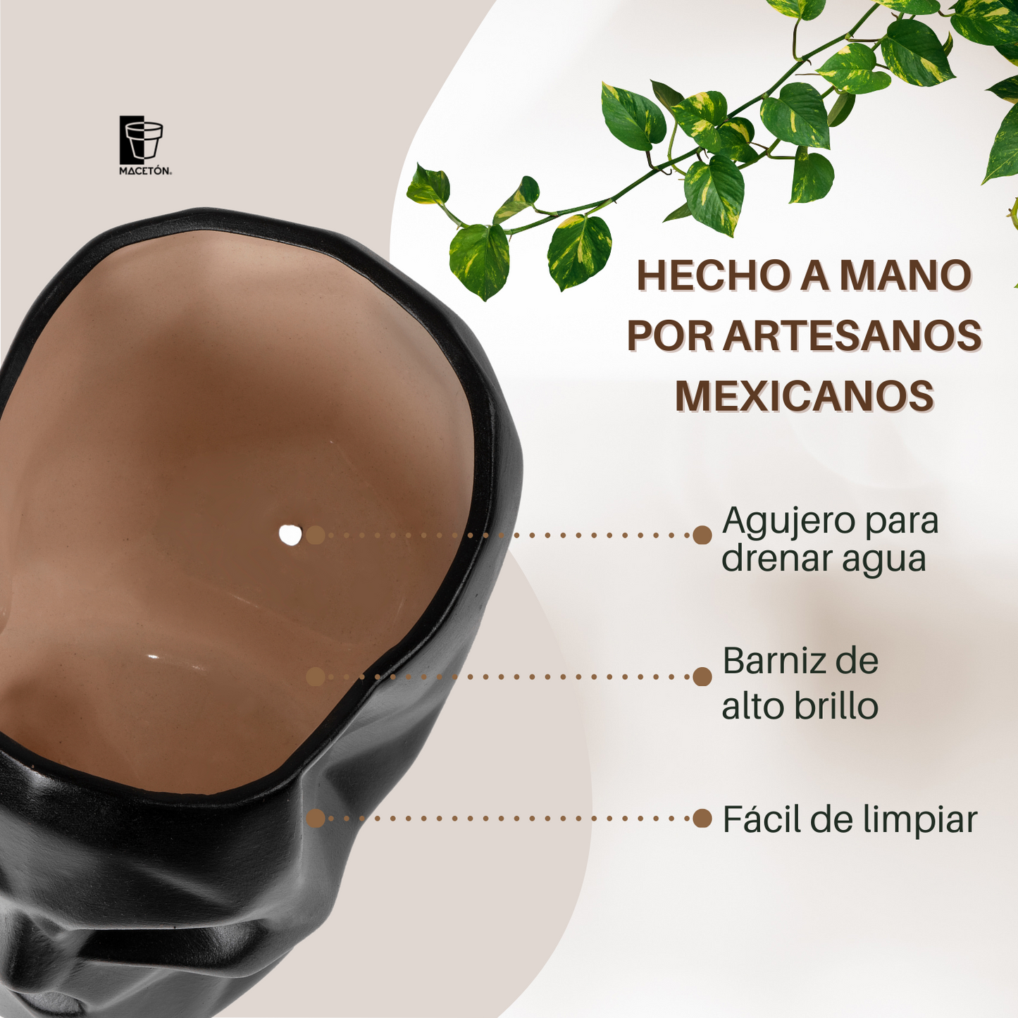 Cráneo Geométrico Negro
